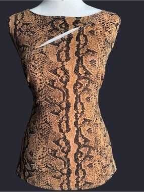 Sleeveless Snake-Print Tank Top in Brown